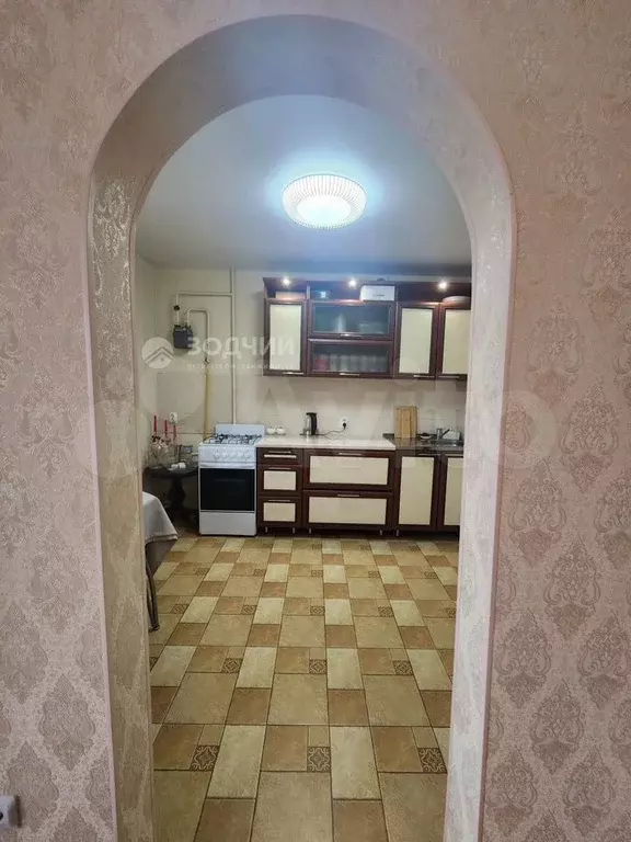 1-к. квартира, 41,7 м, 6/9 эт. - Фото 0