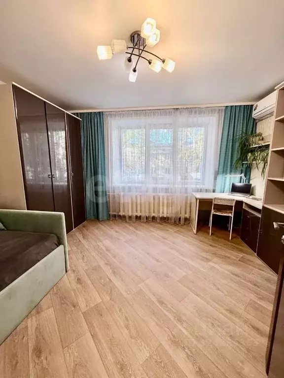 3-к кв. Новосибирская область, Новосибирск ул. Богдана Хмельницкого, ... - Фото 2