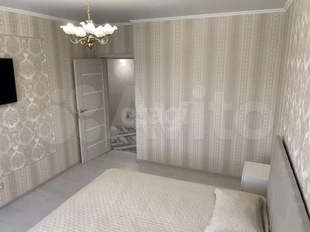 2-к. квартира, 65 м, 4/16 эт. - Фото 1