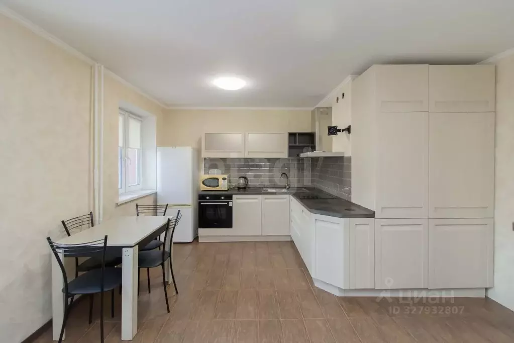 Студия Тюменская область, Тюмень ул. Пермякова, 83 (30.0 м) - Фото 1