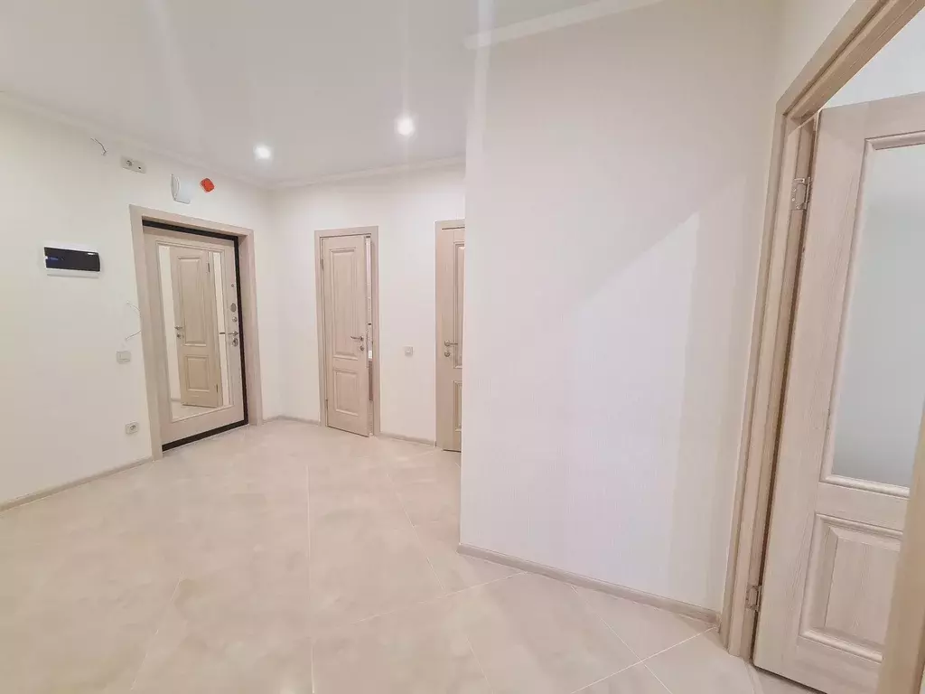 Продаётся 2-к квартира, 57.42 м - Фото 1