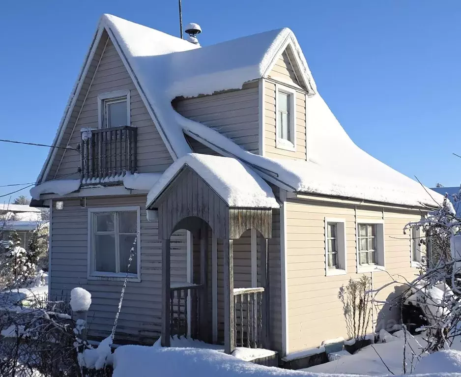 Дом в Ленинградская область, Кировское городское поселение, Грибное ... - Фото 1