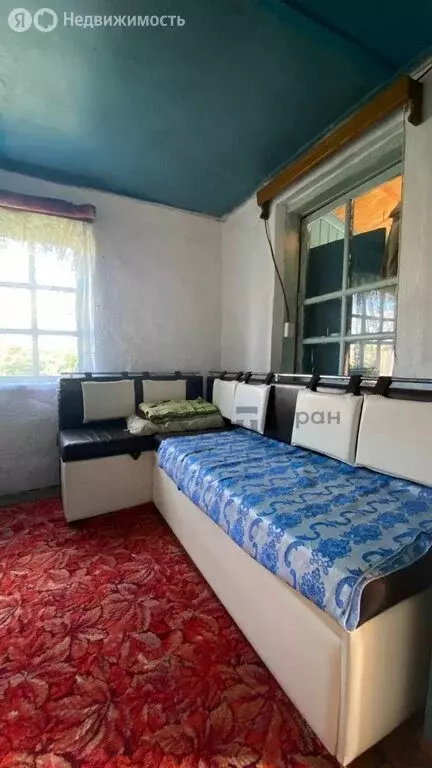 Дом в Челябинская область, Чебаркуль (12 м) - Фото 1