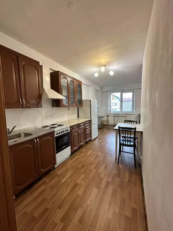 1-к. квартира, 42,3 м, 3/9 эт. - Фото 0
