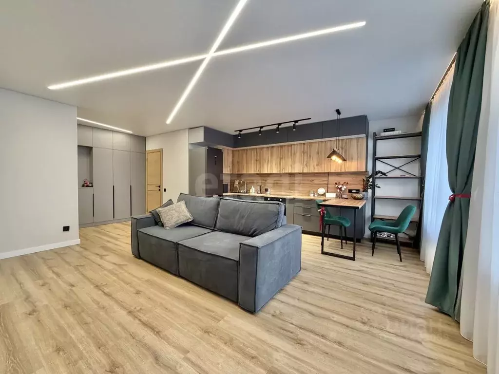 2-к кв. Татарстан, Казань ул. Братьев Батталовых, 20А (50.3 м) - Фото 2