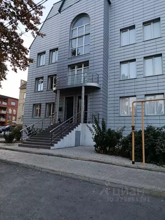 Офис в Волгоградская область, Волгоград ул. Рокоссовского, 109 (174 м) - Фото 1