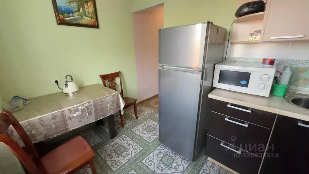 2-к кв. Волгоградская область, Волгоград ул. 8-й Воздушной Армии, 44 ... - Фото 2