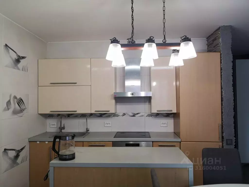 4-к кв. Московская область, Долгопрудный Лихачевское ш., 6к4 (110.0 м) - Фото 1