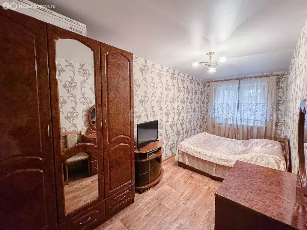 3-комнатная квартира: Саранск, улица Попова, 53 (54 м) - Фото 1