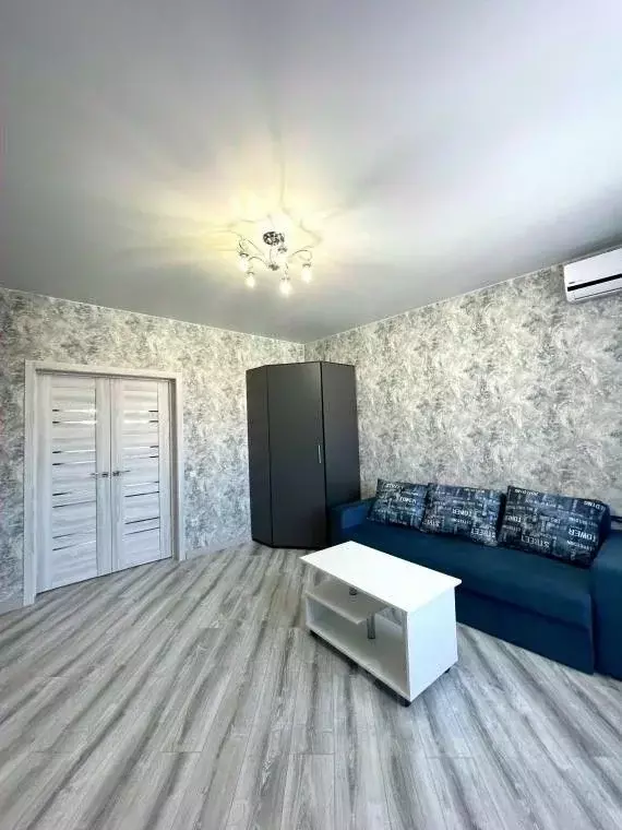 2-к кв. Крым, Феодосия ш. Симферопольское, 11 (63.4 м) - Фото 1