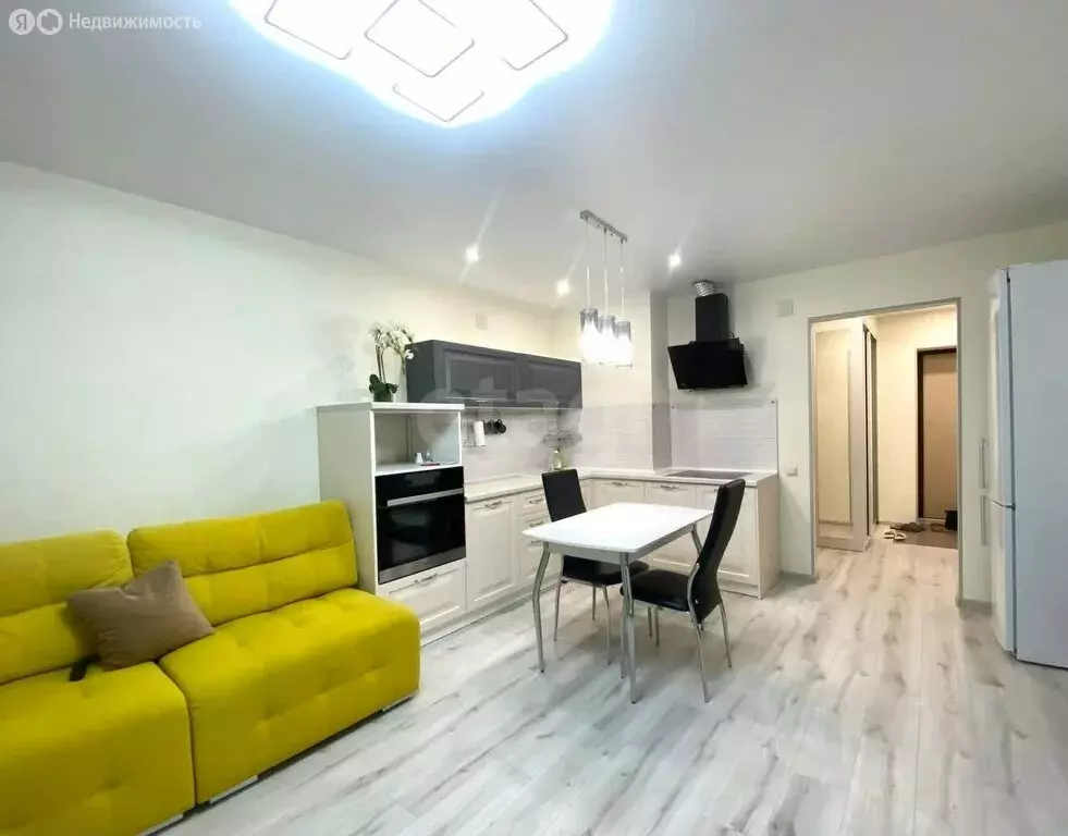 3-комнатная квартира: Киров, Мостовицкая улица, 11 (65 м) - Фото 1