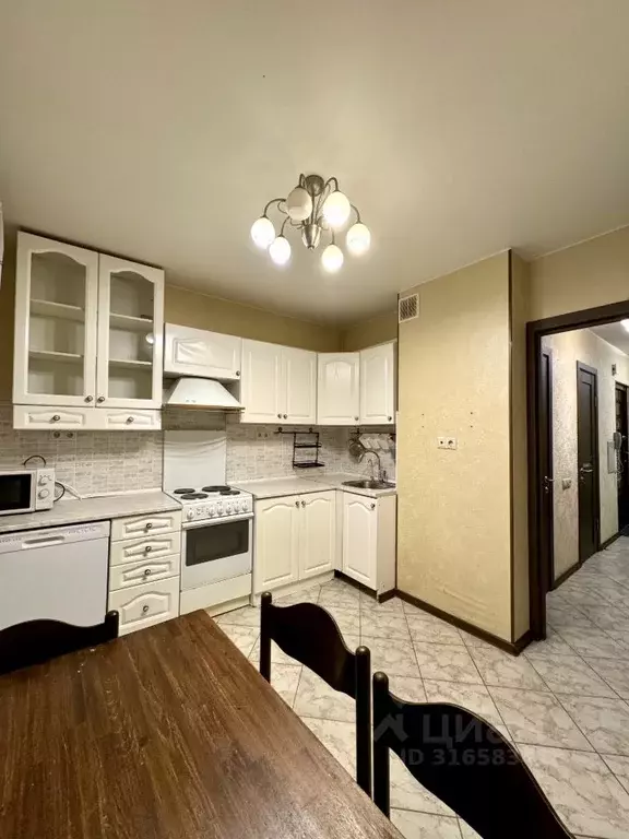 3-к кв. Москва Новоясеневский просп., 32К1 (80.0 м) - Фото 1