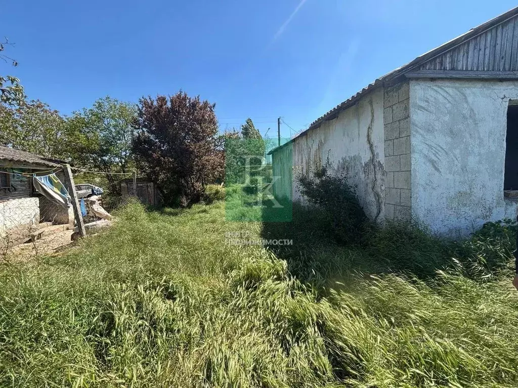 Участок в Севастополь с. Вишневое, ул. Качинская, 15 (10.0 сот.) - Фото 1