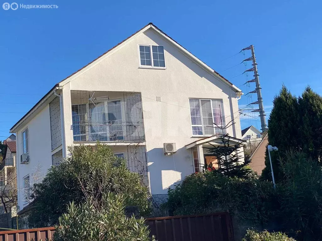 Дом в Сочи, посёлок Мамайский Перевал, Батумское шоссе, 123/58 (247 м) - Фото 1