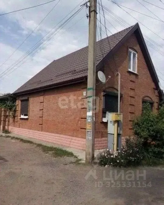 Дом в Ростовская область, Таганрог Акушерская ул. (74 м) - Фото 1