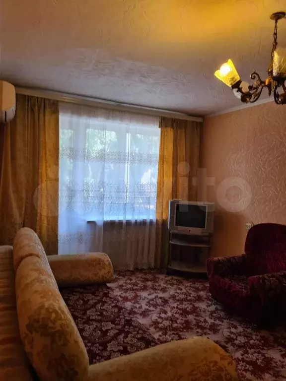 1-к. квартира, 37 м, 1/5 эт. - Фото 0