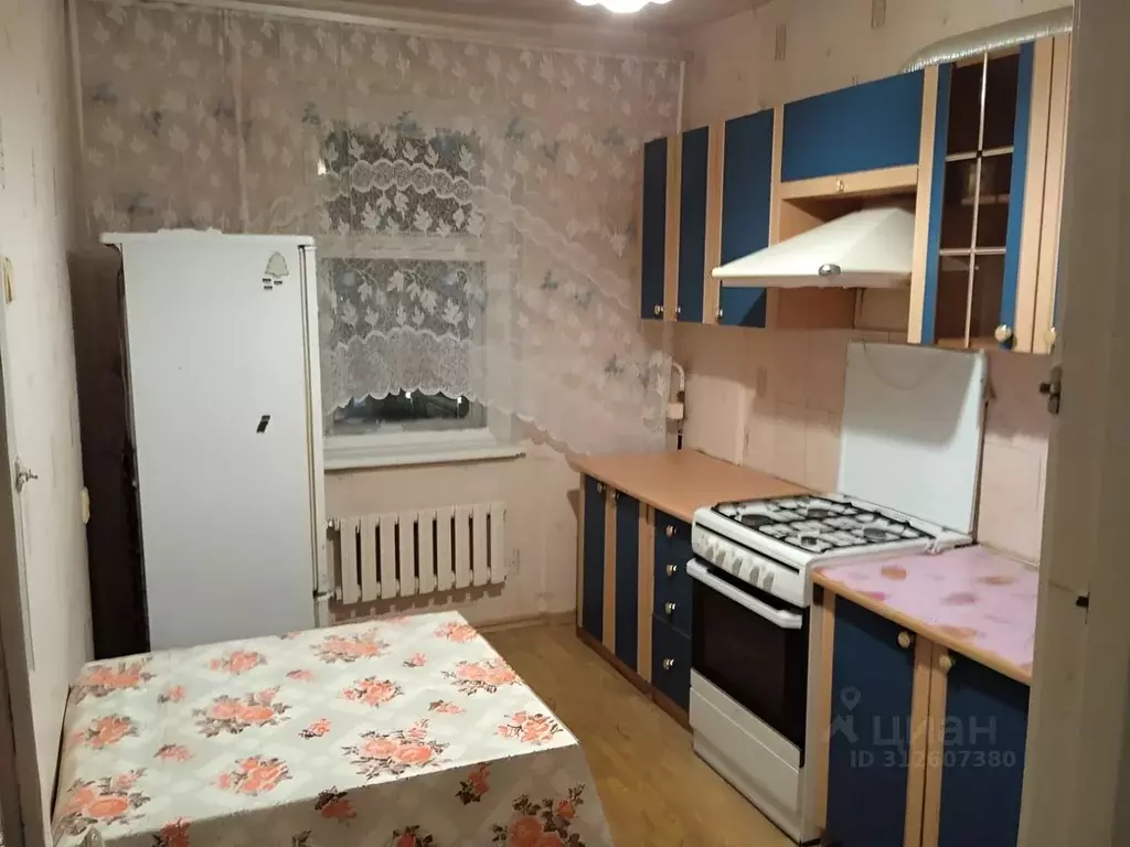 3-к кв. Татарстан, Набережные Челны 32-й комплекс, 6 (65.0 м) - Фото 1