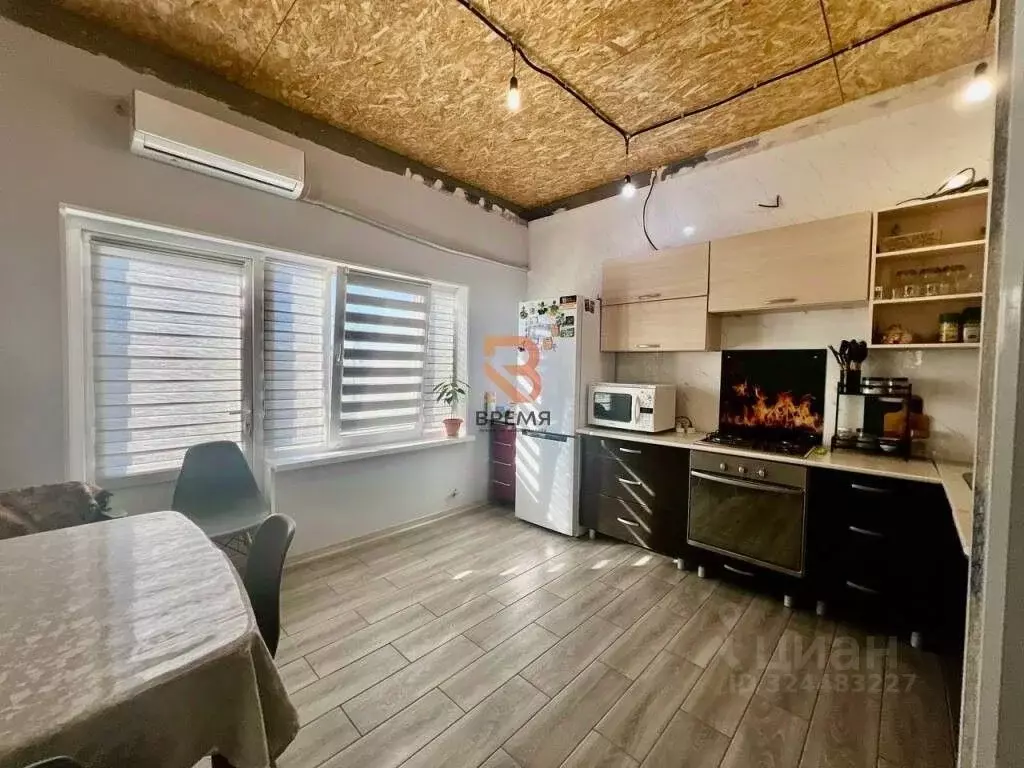 Дом в Севастополь ул. 2-я Линия (80 м) - Фото 1