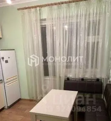 1-к кв. Белгородская область, Старый Оскол Дубрава мкр, 3 кв-л, 10 ... - Фото 2