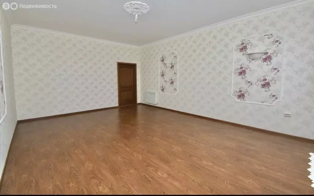Дом в Ставрополь, Ленинский район, микрорайон № 11, улица Десантников, ... - Фото 1