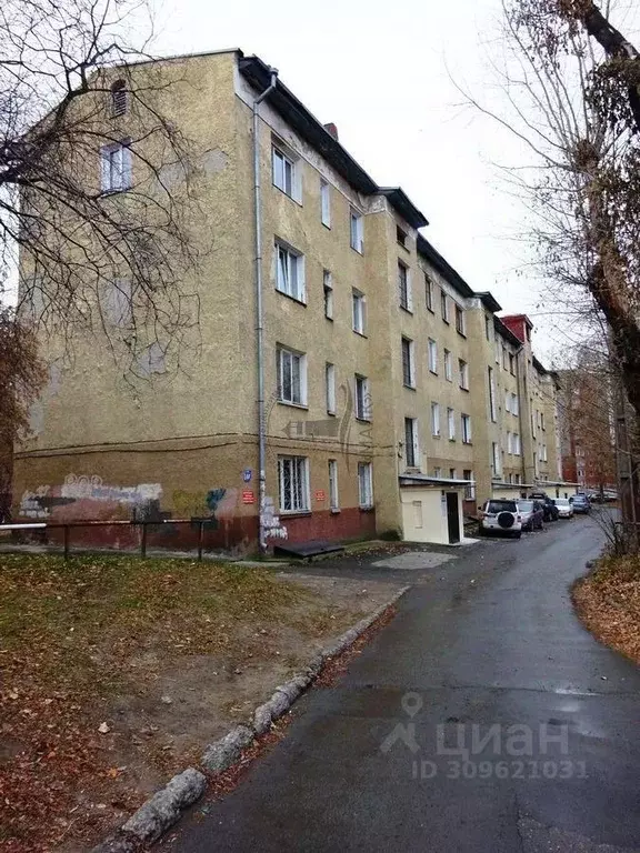 3-к кв. Новосибирская область, Новосибирск ул. Чехова, 144 (50.4 м) - Фото 0