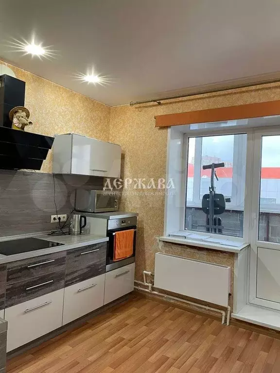 2-к. квартира, 58 м, 5/9 эт. - Фото 0