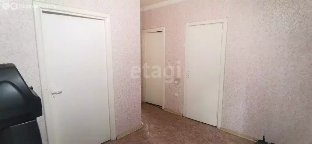 1-комнатная квартира: Ярославль, улица Ньютона, 9 (61.1 м) - Фото 2