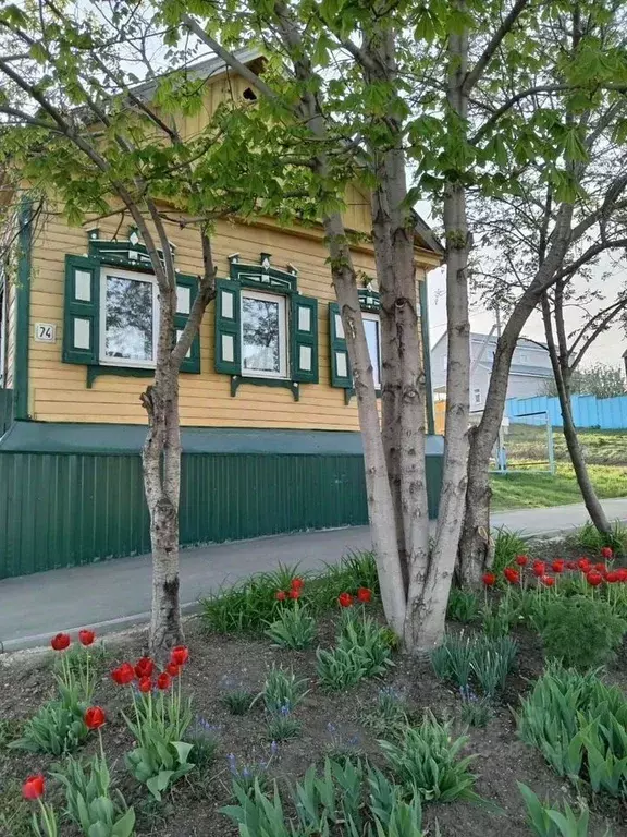 Дом в Саратовская область, Хвалынск Революционная ул., 74 (72 м) - Фото 1