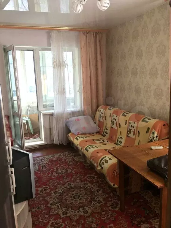 Комната 18 м в 2-к., 2/9 эт. - Фото 1