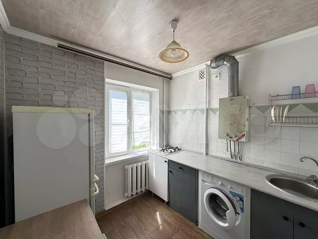 1-к. квартира, 45 м, 4/5 эт. - Фото 0