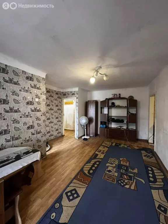 3-комнатная квартира: Волгоград, посёлок Ангарский, Семигорская улица, ... - Фото 1