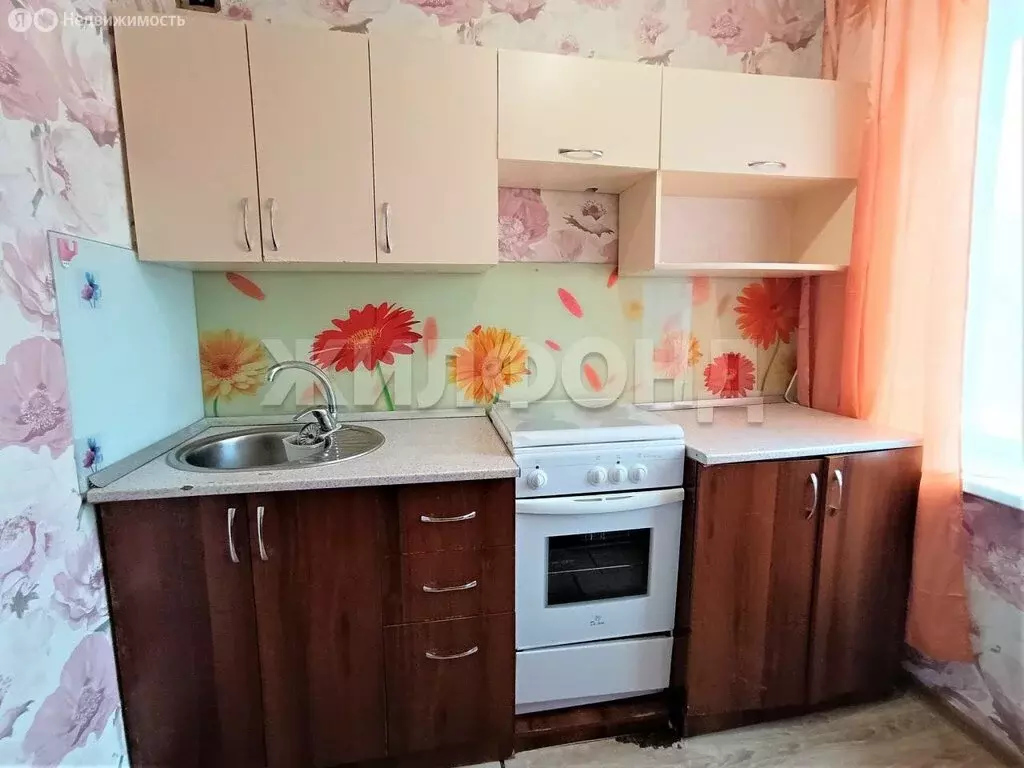 1-комнатная квартира: Абакан, улица Ленинского Комсомола, 35 (30.3 м) - Фото 2