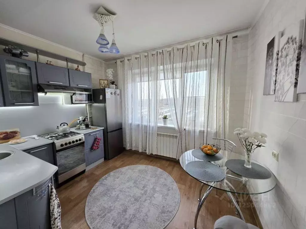 1-к кв. Белгородская область, Старый Оскол ул. Крутикова, 17 (39.0 м) - Фото 2