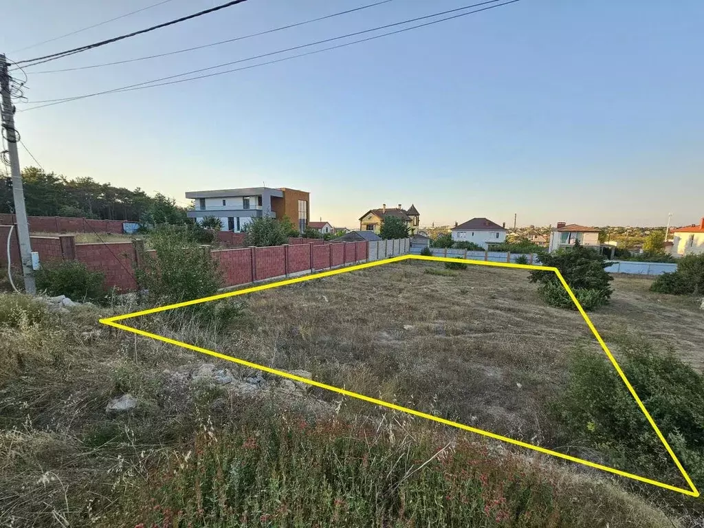 Участок в Севастополь ул. Ирисовая, 5 (10.0 сот.) - Фото 0