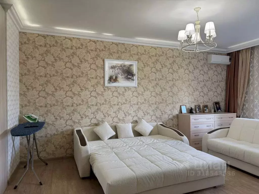 1-к кв. Краснодарский край, Геленджик Приморская ул., 30А (55.0 м) - Фото 0