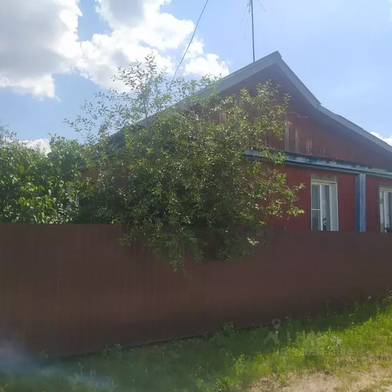 Дом в Волгоградская область, Жирновский район, Линево рп Первомайская ... - Фото 1