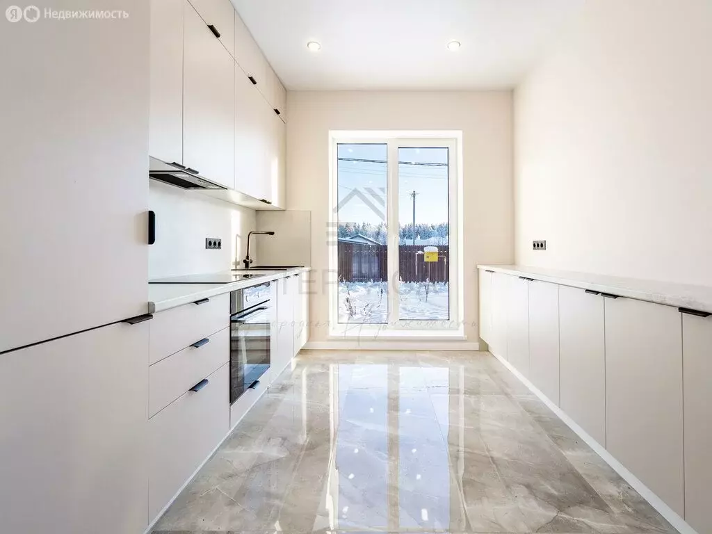 Дом в Ленинградская область, Гатчинский муниципальный округ, деревня ... - Фото 2