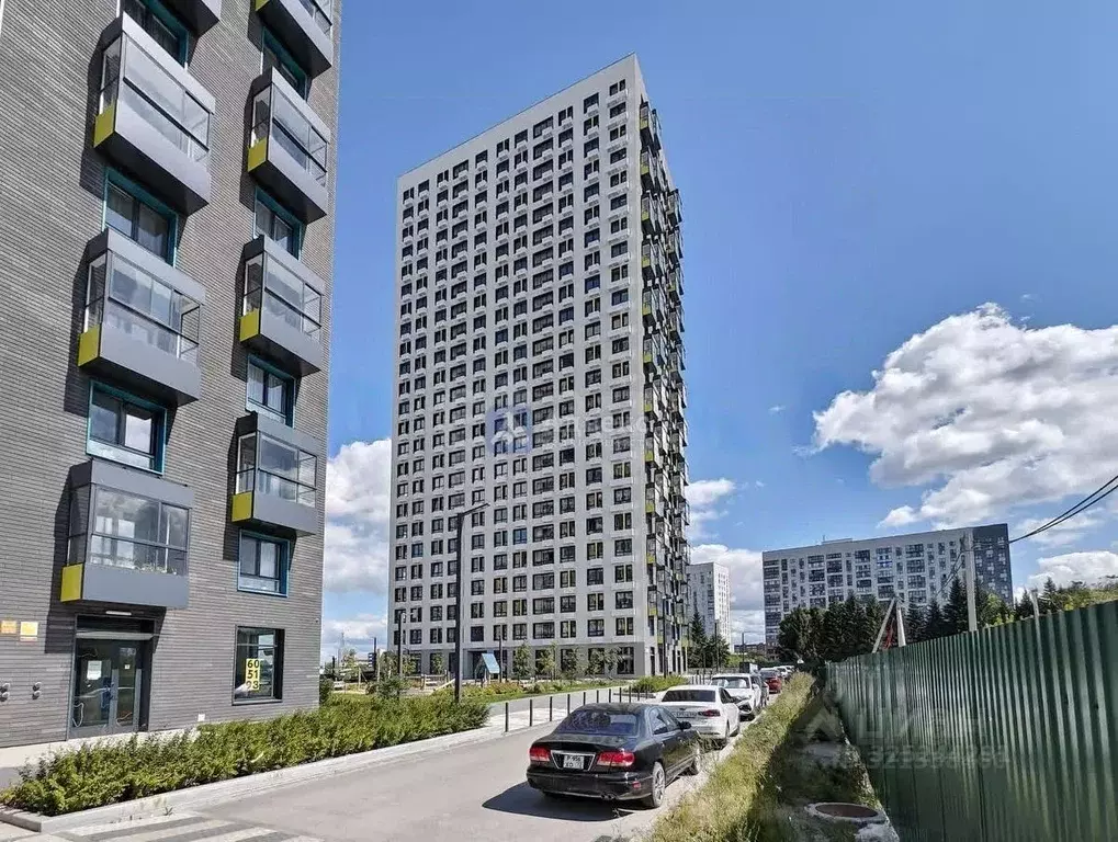 2-к кв. Тюменская область, Тюмень Полевая ул., 117к8 (57.1 м) - Фото 1