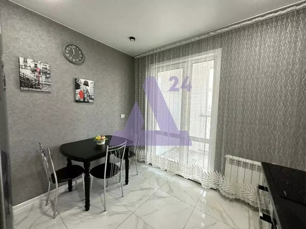 3-к кв. Алтайский край, Барнаул ул. Энтузиастов, 65 (72.0 м) - Фото 1