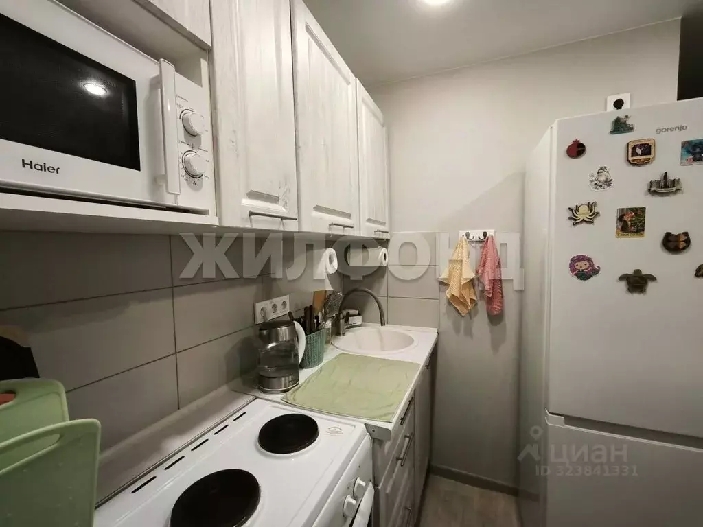 2-к кв. Новосибирская область, Новосибирск Степная ул., 62 (44.7 м) - Фото 2