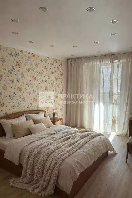 Продается 3-комнатная квартира - Фото 1