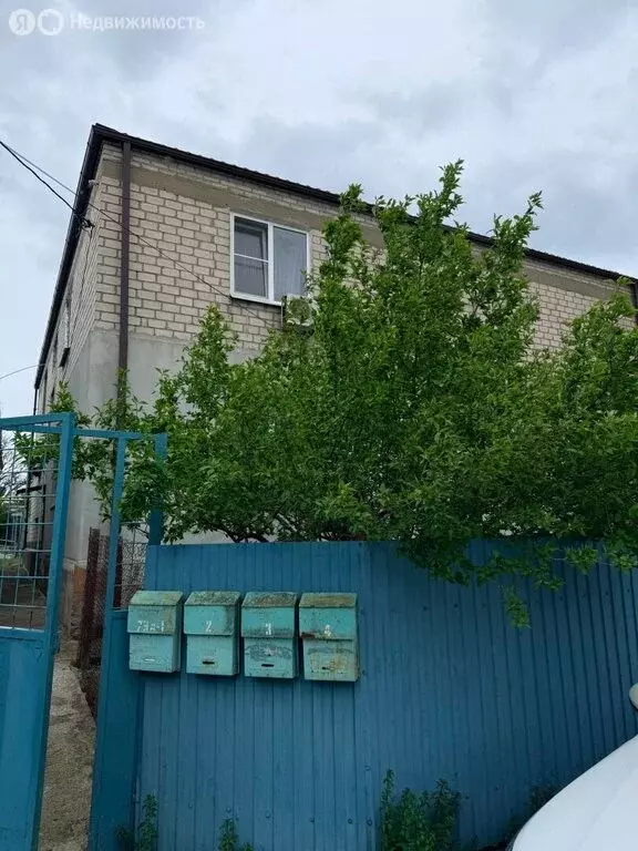 3-комнатная квартира: село Мысхако, улица Ленина, 79 (69.9 м) - Фото 1
