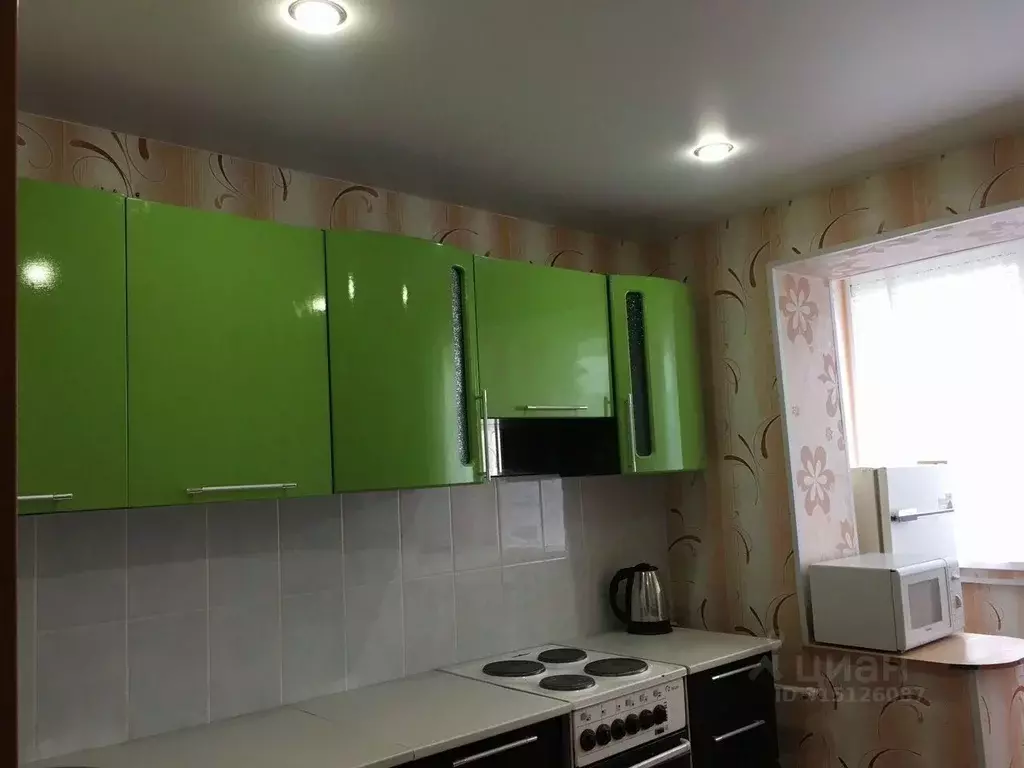 1-к кв. Иркутская область, Усть-Илимск просп. Мира, 28 (45.0 м) - Фото 0