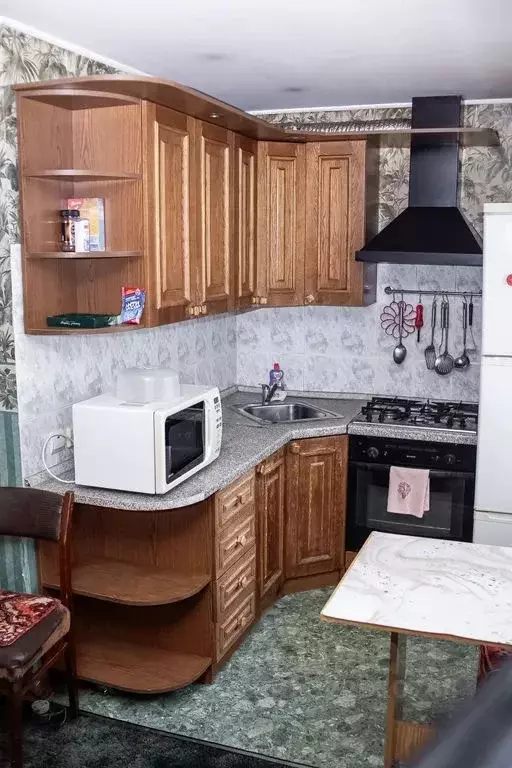 2-к кв. Челябинская область, Сатка Солнечная ул., 30 (58.0 м) - Фото 1