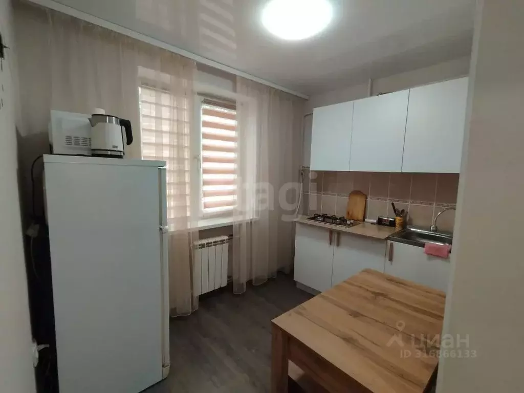 1-к кв. Свердловская область, Нижний Тагил Газетная ул., 11 (30.0 м) - Фото 1