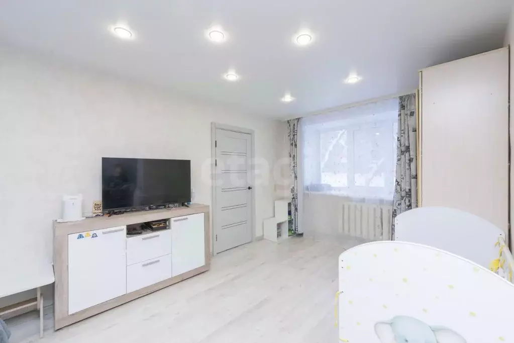 2-к кв. Пермский край, Пермь ул. Лодыгина, 33 (43.1 м) - Фото 1