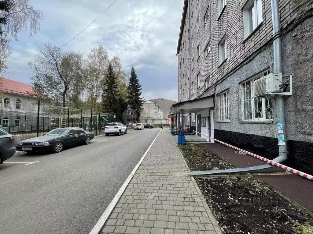 3-к кв. Алтай, Горно-Алтайск Коммунистический просп. (55.9 м) - Фото 2