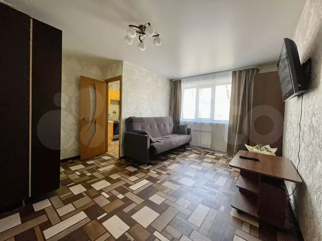 1-к. квартира, 30 м, 4/4 эт. - Фото 0