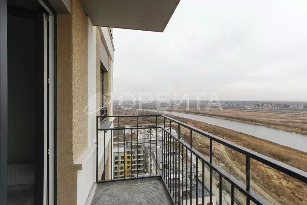 Студия Тюменская область, Тюмень ул. Краснооктябрьская, 4к1 (32.3 м) - Фото 1