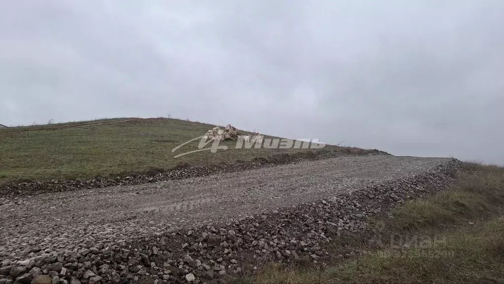 Участок в Крым, Симферопольский район, Трудовское с/пос, с. Ивановка ... - Фото 2